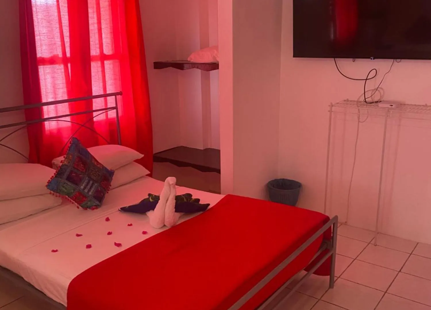 Hceas Villa Is 5 Min Fr. Airport & To The Beaches Bon Accord Village