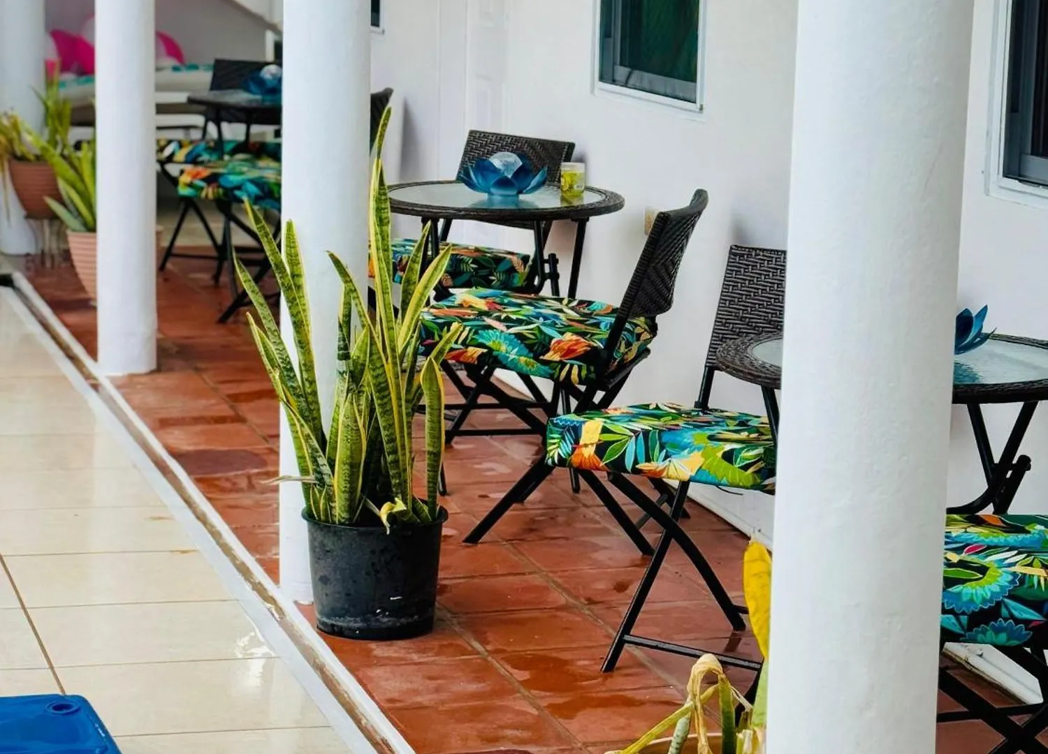 Hceas Villa Is 5 Min Fr. Airport & To The Beaches Bon Accord Village